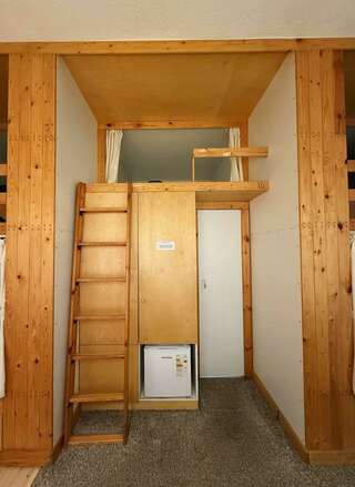 Гостиница KoikaGo Калининград Кровать в 9-местном общем номере-3